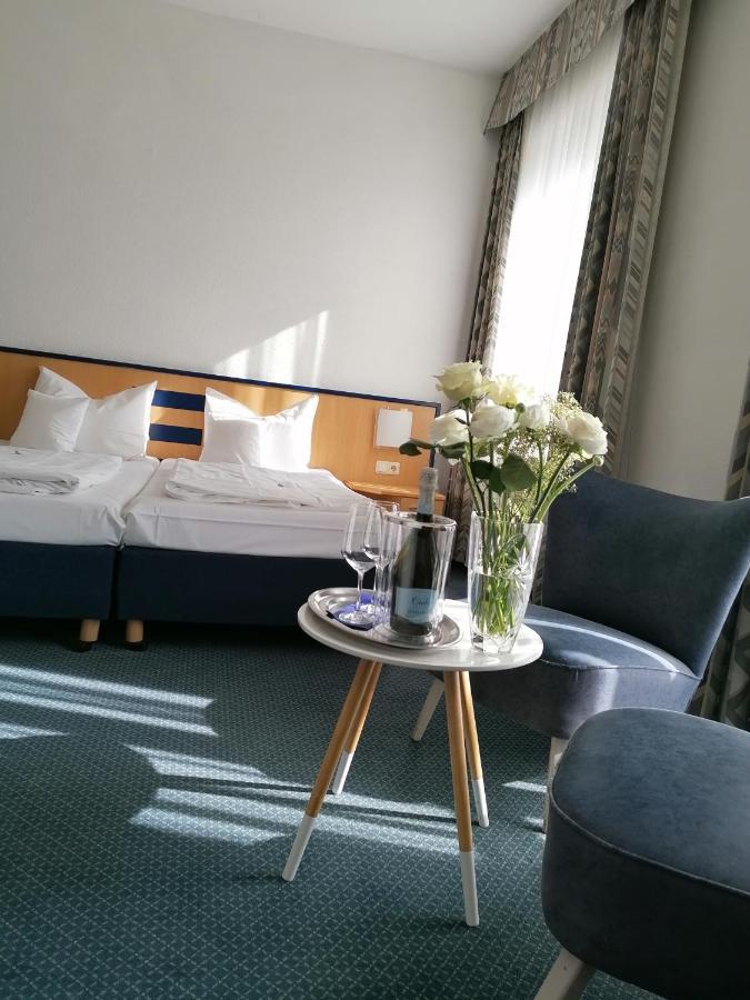 Hotel Wendelstein Rosenheim Bagian luar foto