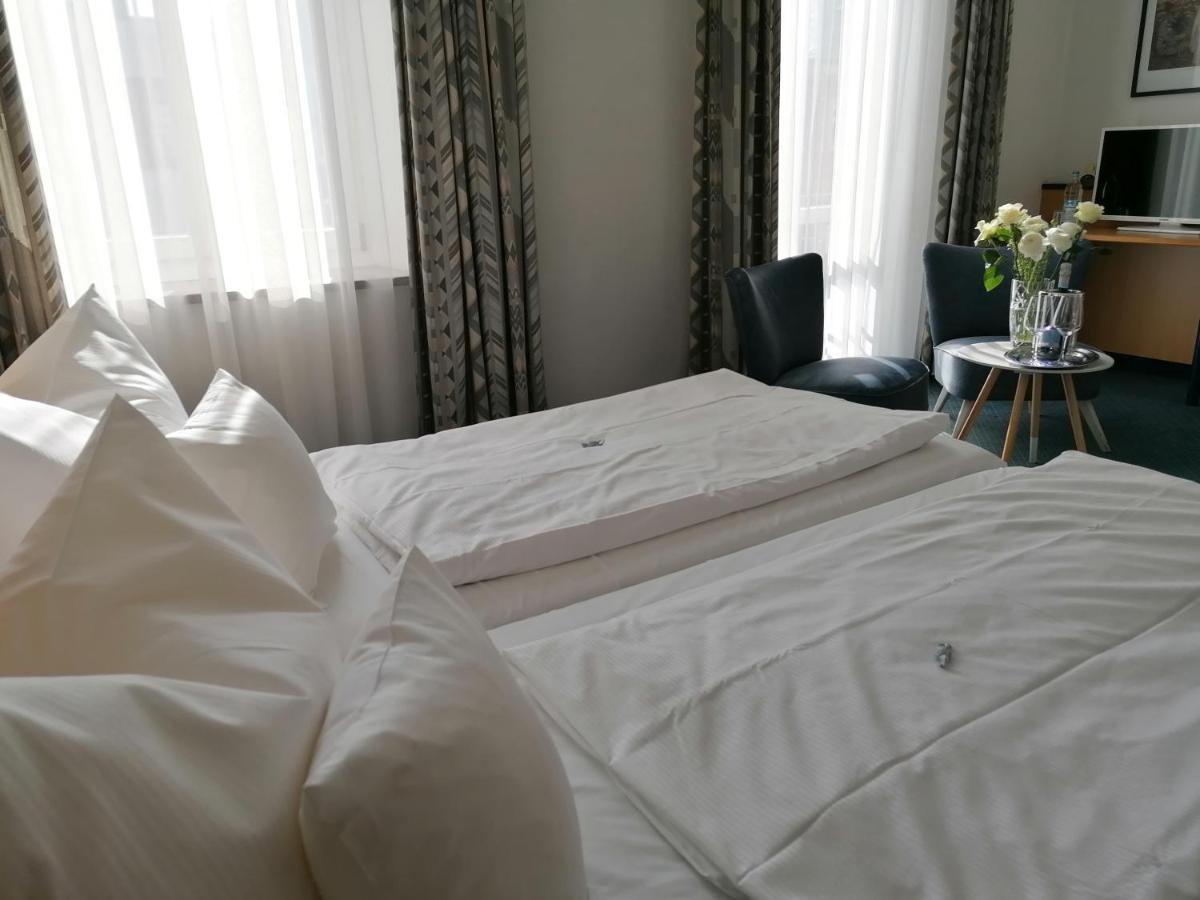 Hotel Wendelstein Rosenheim Bagian luar foto