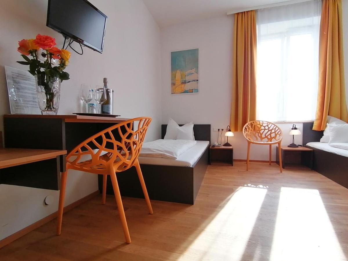 Hotel Wendelstein Rosenheim Bagian luar foto