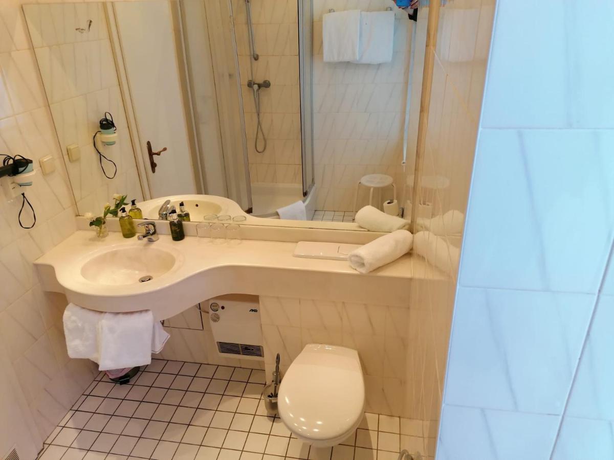 Hotel Wendelstein Rosenheim Bagian luar foto