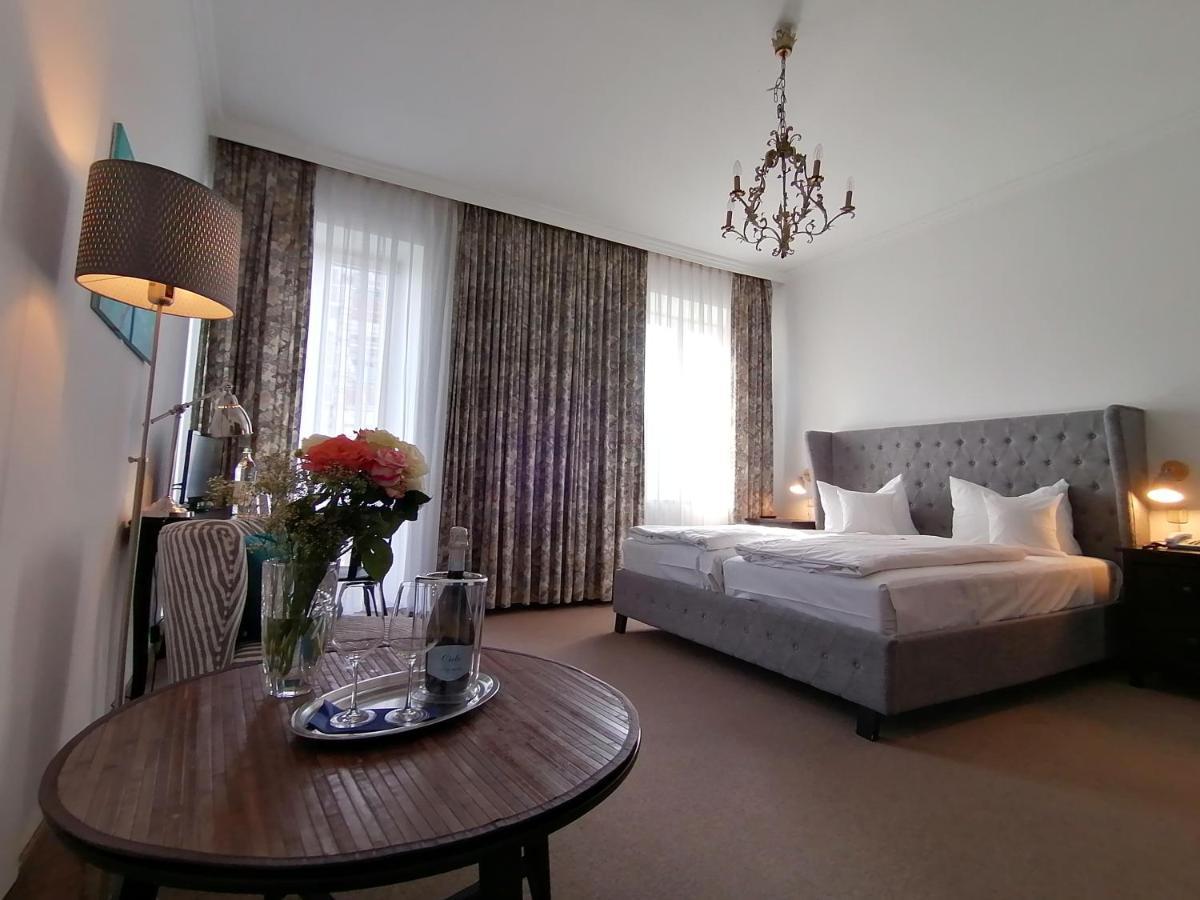 Hotel Wendelstein Rosenheim Bagian luar foto
