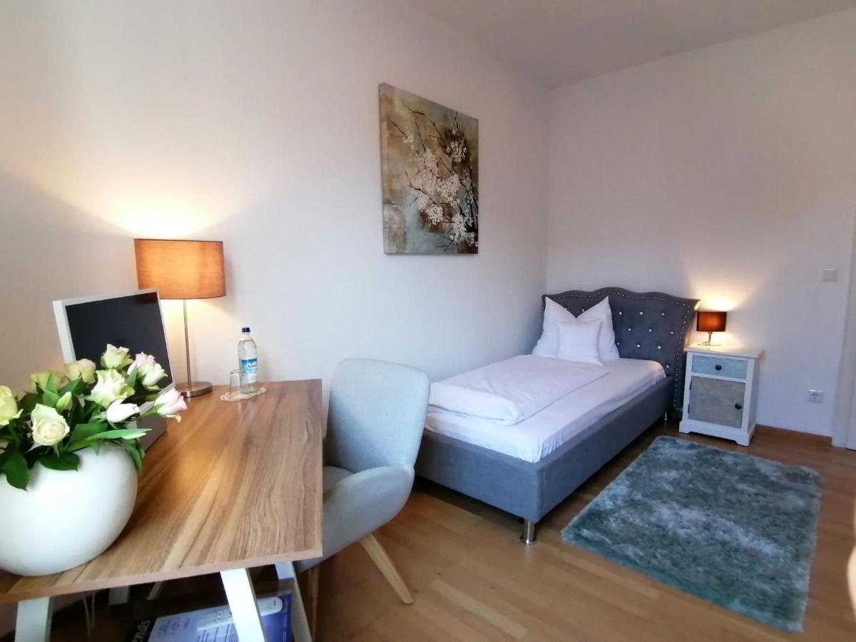 Hotel Wendelstein Rosenheim Bagian luar foto