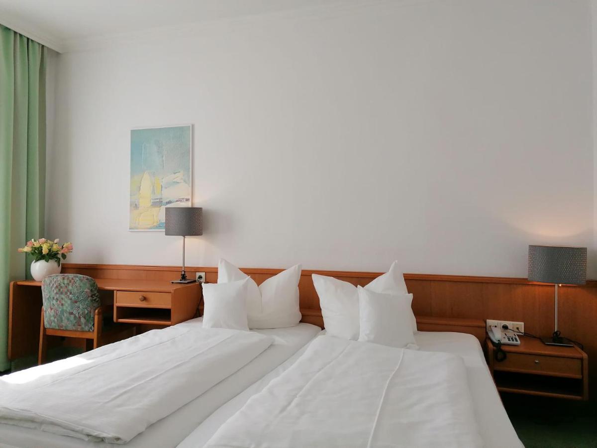 Hotel Wendelstein Rosenheim Bagian luar foto