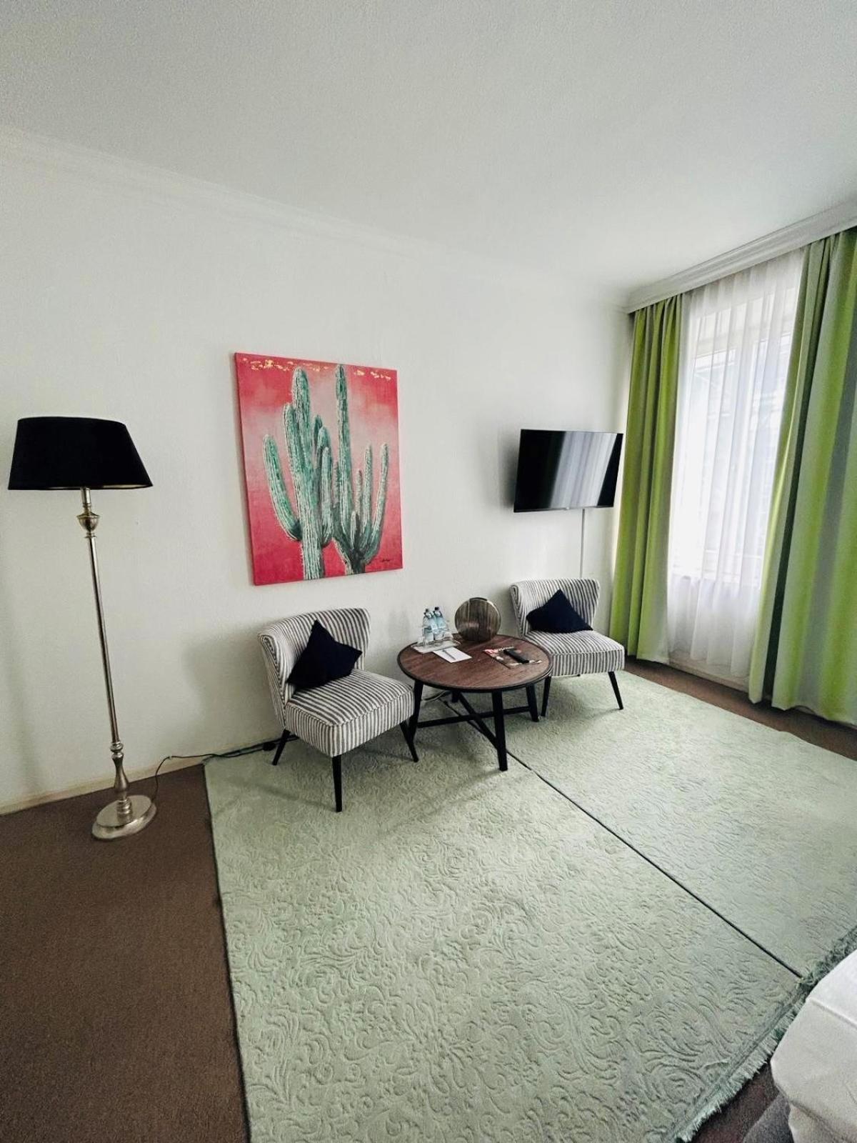 Hotel Wendelstein Rosenheim Bagian luar foto