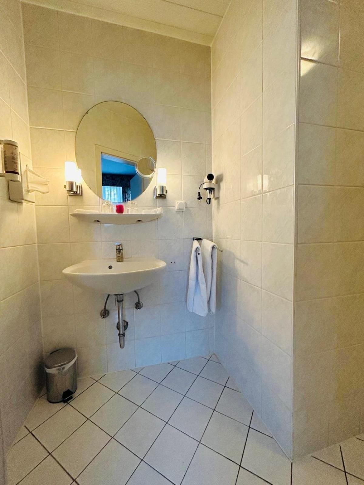 Hotel Wendelstein Rosenheim Bagian luar foto